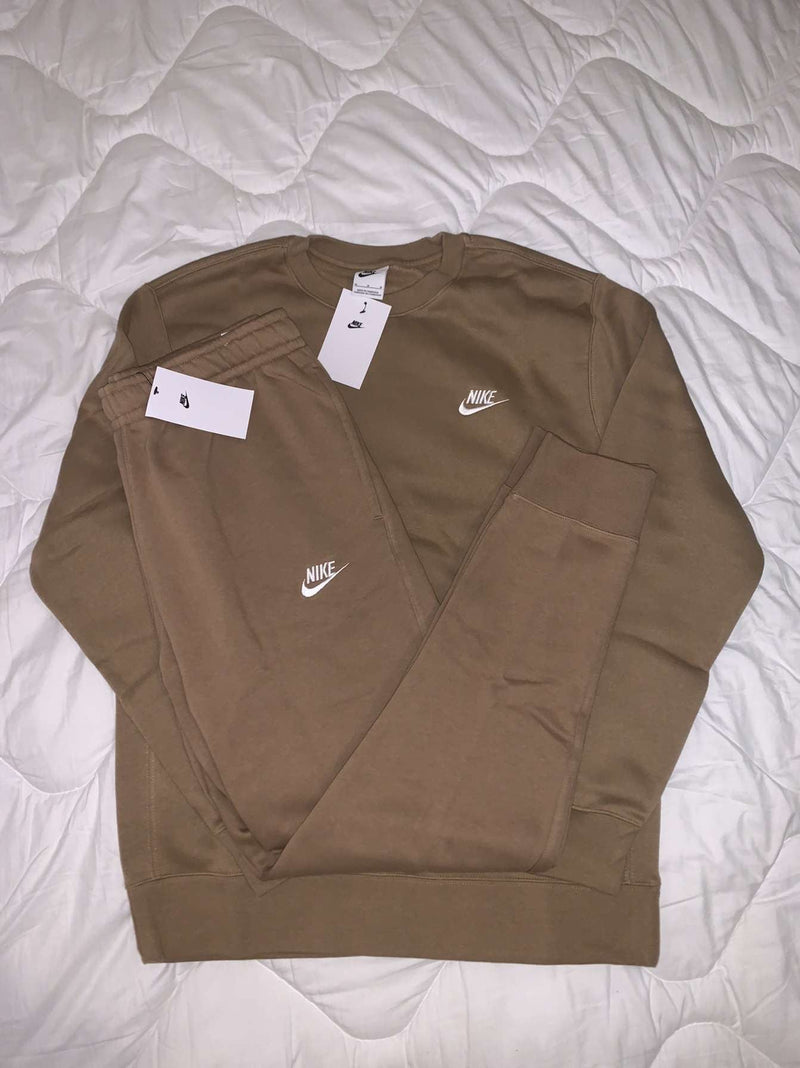 Ensemble Nike fleece marron 🤎