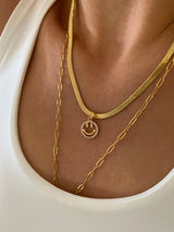 COLLIER SMILEY
