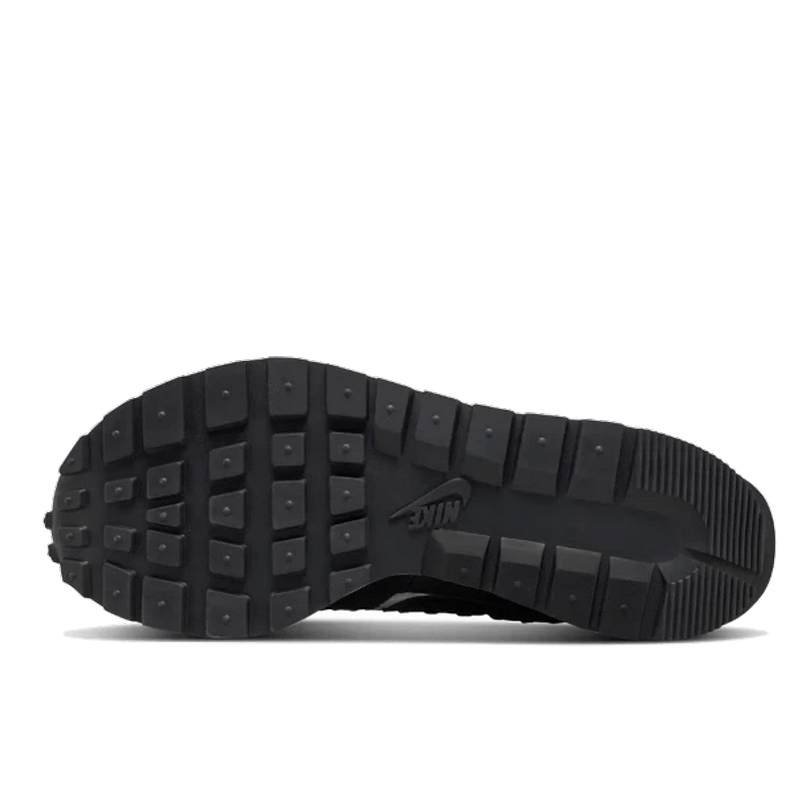 Nike Vaporwaffle sacai Jean Paul Gaultier Sesame Blue