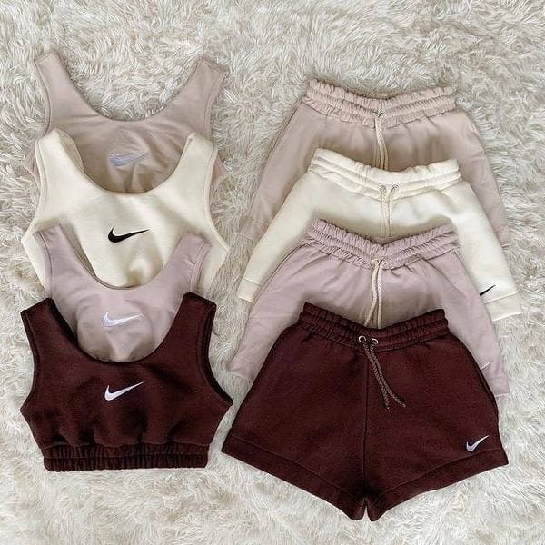 ENSEMBLE PWS NIKE RETRO