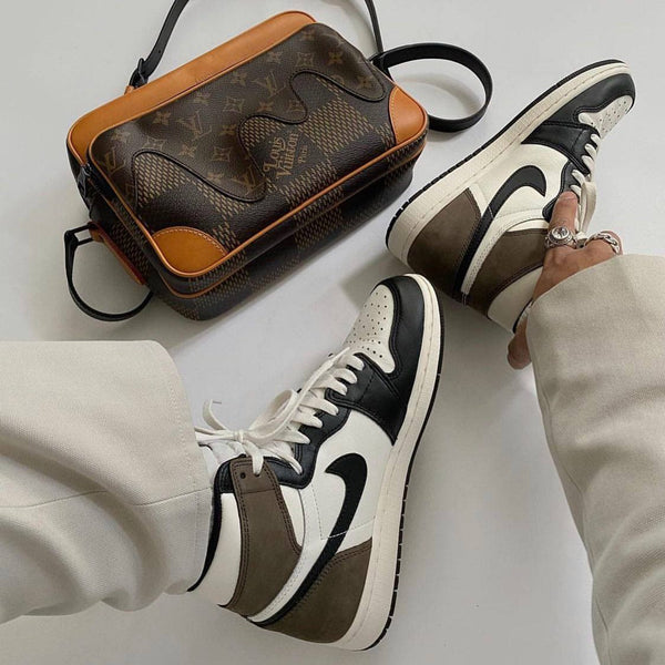 Air Jordan 1 Retro High Dark Mocha